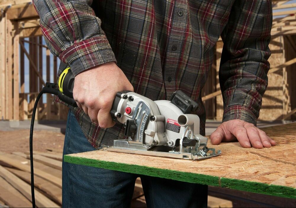 RK437 Rockwell 6.5 Amp 4 1/2 in Compact Circular Saw